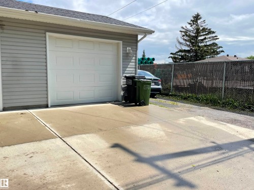 9412 156 Street, Edmonton, AB - Outdoor