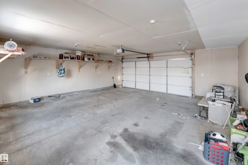 View of garage - 1157 37 Avenue, Edmonton, AB - Indoor Photo Showing Garage