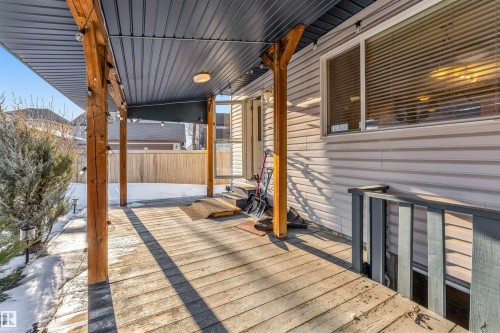 View of wooden deck - 1157 37 Avenue, Edmonton, AB - Outdoor With Deck Patio Veranda With Exterior