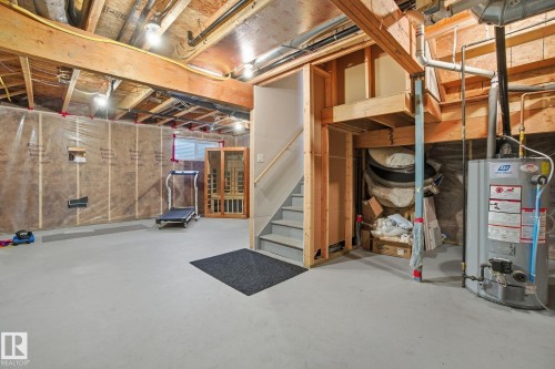 2614 Blue Jay Close, Edmonton, AB - Indoor Photo Showing Basement