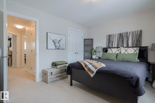 12209 103 Street, Edmonton, AB - Indoor Photo Showing Bedroom
