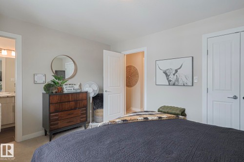 12209 103 Street, Edmonton, AB - Indoor Photo Showing Bedroom