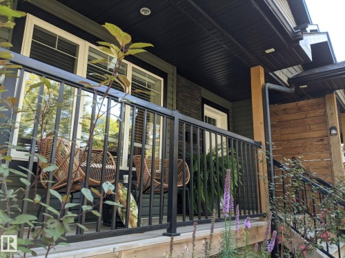 12209 103 Street, Edmonton, AB - Outdoor