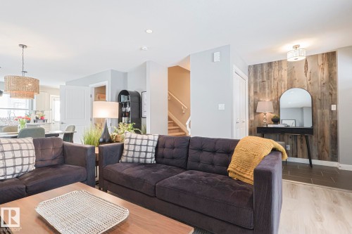 12209 103 Street, Edmonton, AB - Indoor Photo Showing Living Room