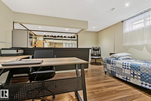 13016 79 Street, Edmonton, AB - Indoor