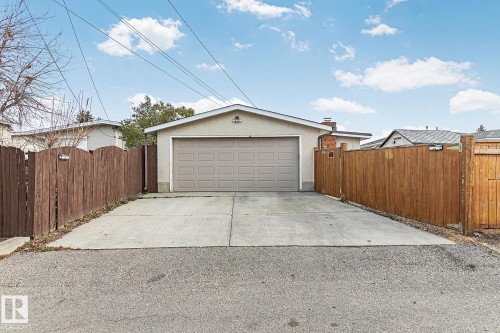 13016 79 Street, Edmonton, AB - Outdoor