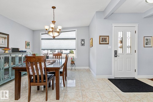 13016 79 Street, Edmonton, AB - Indoor Photo Showing Dining Room