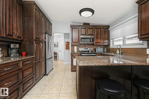 13016 79 Street, Edmonton, AB - Indoor Photo Showing Kitchen