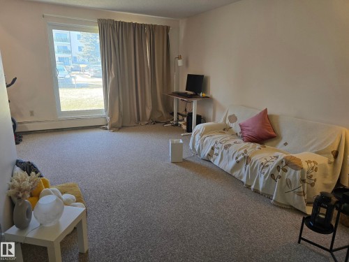 102 18204 93 Avenue, Edmonton, AB - Indoor