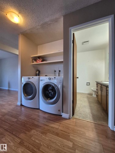 6 9140 149 Street, Edmonton, AB - Indoor Photo Showing Laundry Room