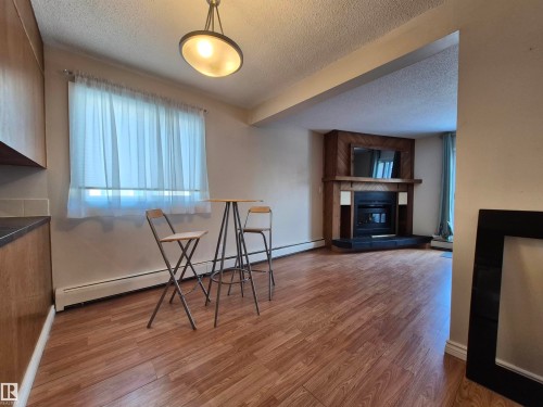 6 9140 149 Street, Edmonton, AB - Indoor With Fireplace