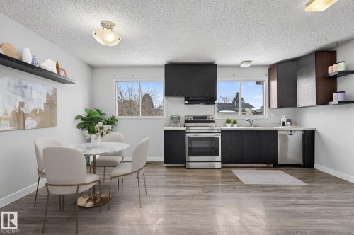 6714 149 Avenue, Edmonton, AB - Indoor Photo Showing Dining Room