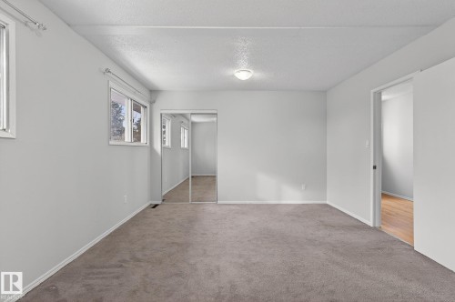 6714 149 Avenue, Edmonton, AB - Indoor Photo Showing Other Room