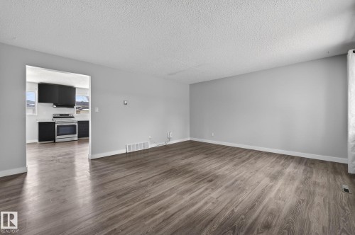 6714 149 Avenue, Edmonton, AB - Indoor