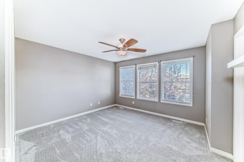 3116 Arthurs Crescent, Edmonton, AB - Indoor Photo Showing Other Room