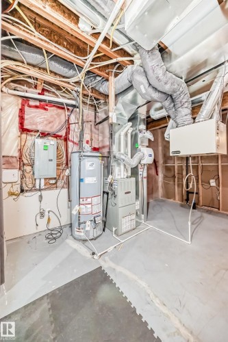 3116 Arthurs Crescent, Edmonton, AB - Indoor Photo Showing Basement