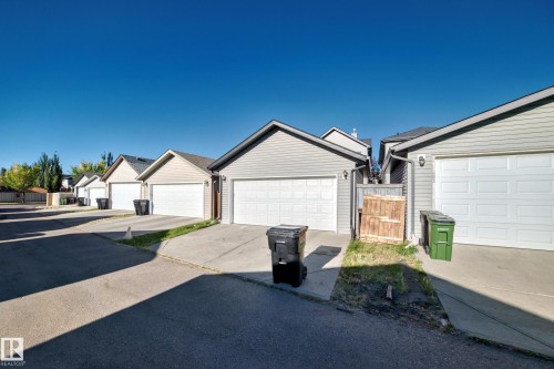 3116 Arthurs Crescent, Edmonton, AB - Outdoor