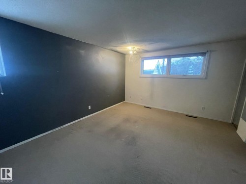 30 Geneva Crescent, St. Albert, AB - Indoor Photo Showing Other Room