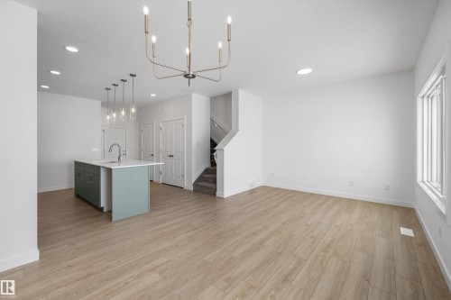 544 176 Avenue, Edmonton, AB - Indoor