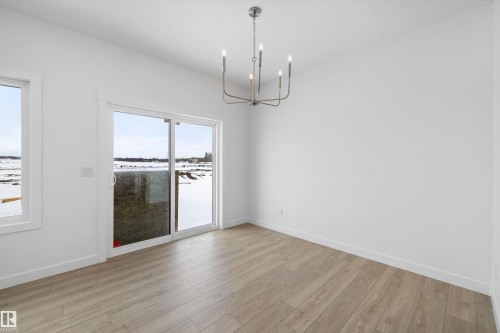 544 176 Avenue, Edmonton, AB - Indoor Photo Showing Other Room