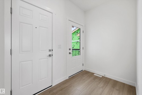 544 176 Avenue, Edmonton, AB - Indoor Photo Showing Other Room
