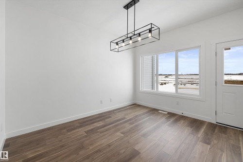 546 176 Avenue, Edmonton, AB - Indoor Photo Showing Other Room