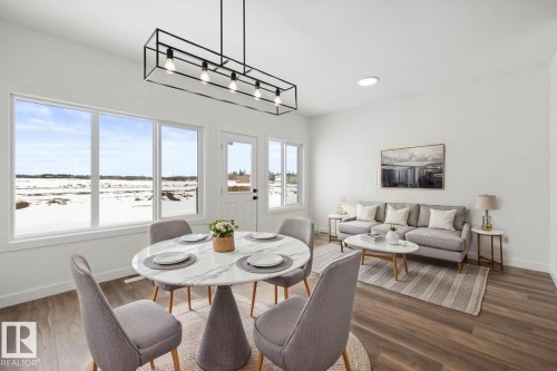 546 176 Avenue, Edmonton, AB - Indoor Photo Showing Dining Room