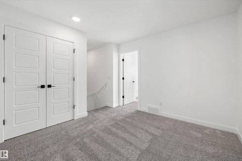 546 176 Avenue, Edmonton, AB - Indoor Photo Showing Other Room