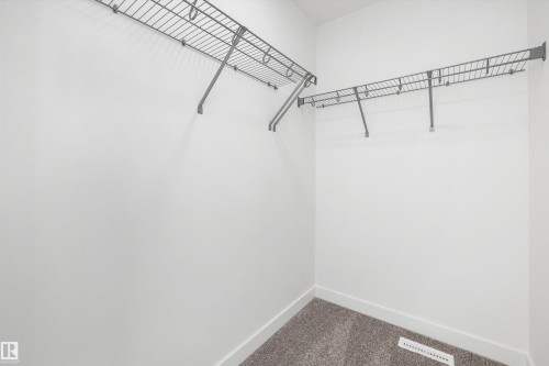546 176 Avenue, Edmonton, AB - Indoor With Storage