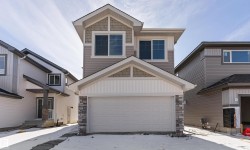 943 18 Avenue  Edmonton, AB T6T 0M2