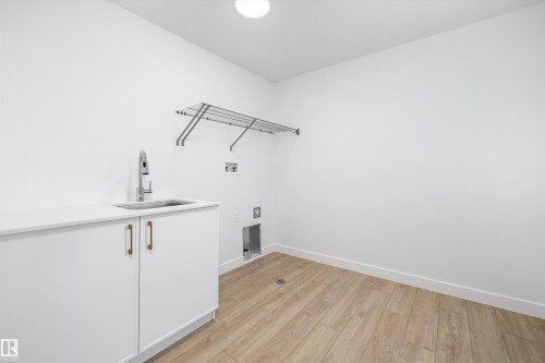 8732 183 Avenue, Edmonton, AB - Indoor