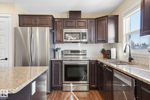 10 330 Bulyea Road, Edmonton, AB - Indoor Photo Showing Kitchen With Stainless Steel Kitchen With Double Sink With Upgraded Kitchen