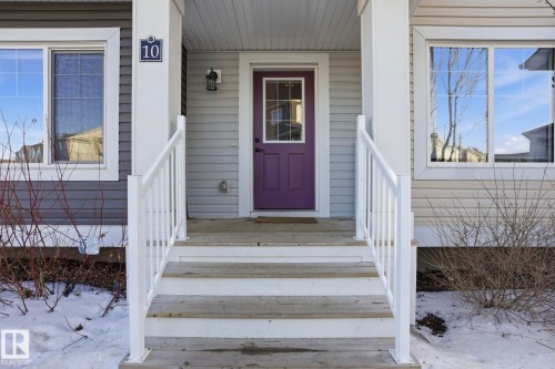 10 330 Bulyea Road, Edmonton, AB - Outdoor