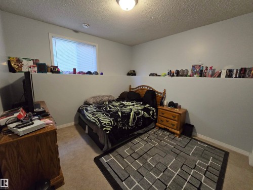 1445 Highwood Boulevard, Devon, AB - Indoor Photo Showing Bedroom