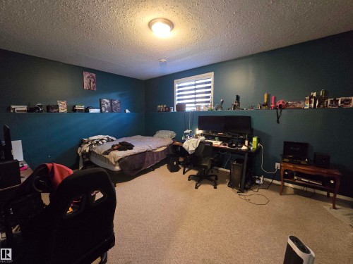 1445 Highwood Boulevard, Devon, AB - Indoor