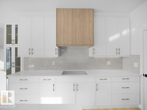 810 Elderberry Crest, Edmonton, AB - Indoor Photo Showing Kitchen