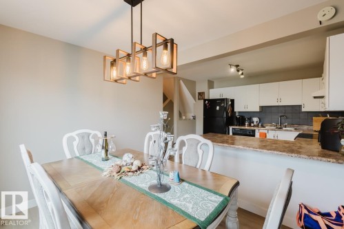 17 9520 174 Street, Edmonton, AB - Indoor Photo Showing Other Room