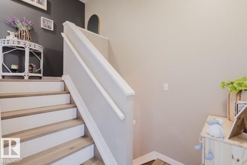 17 9520 174 Street, Edmonton, AB - Indoor Photo Showing Other Room