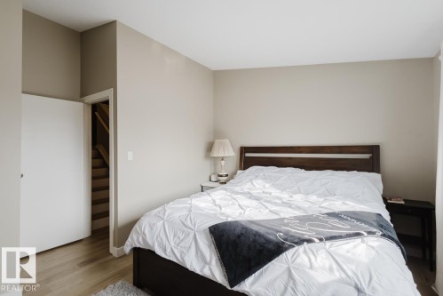 17 9520 174 Street, Edmonton, AB - Indoor Photo Showing Bedroom