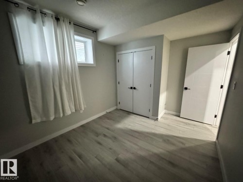 17124 68 Street, Edmonton, AB - Indoor Photo Showing Other Room