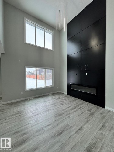 17124 68 Street, Edmonton, AB - Indoor