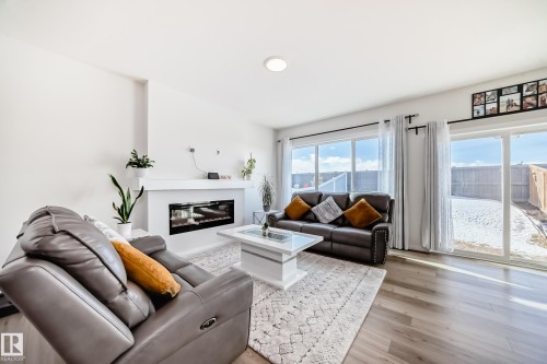 17608 49 Street, Edmonton, AB - Indoor Photo Showing Living Room With Fireplace