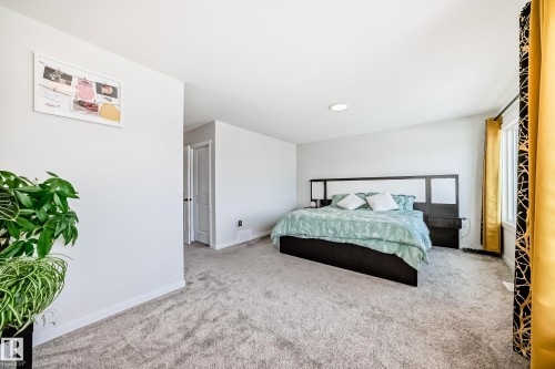 17608 49 Street, Edmonton, AB - Indoor Photo Showing Bedroom