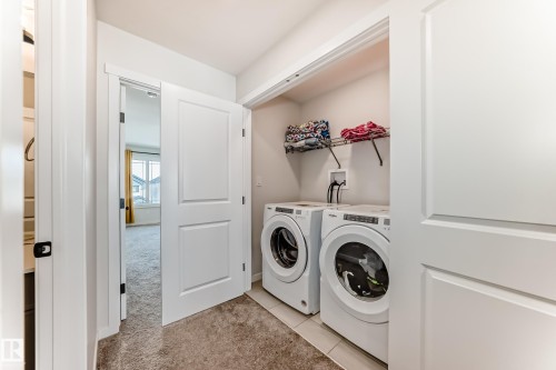 17608 49 Street, Edmonton, AB - Indoor Photo Showing Laundry Room