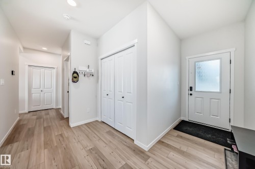 17608 49 Street, Edmonton, AB - Indoor Photo Showing Other Room