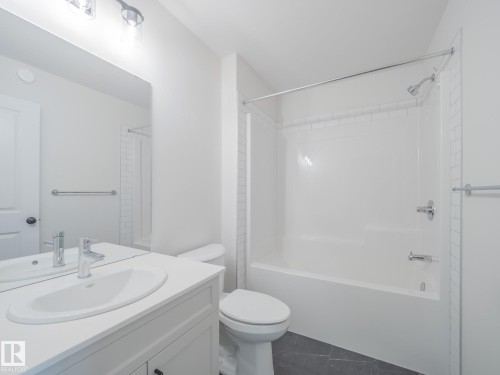 20719 24 Avenue, Edmonton, AB - Indoor Photo Showing Bathroom