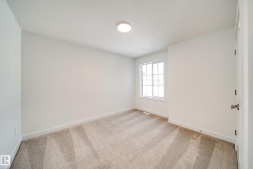 82 Chelles Wynd, St. Albert, AB - Indoor Photo Showing Other Room