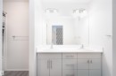 3099 Checknita Way, Edmonton, AB  - Indoor Photo Showing Bathroom 