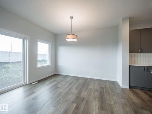 19342 22A Avenue, Edmonton, AB - Indoor Photo Showing Other Room