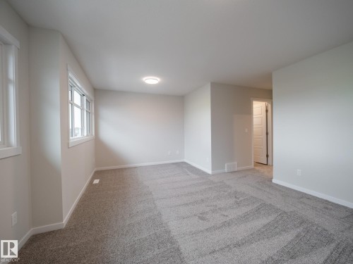 19342 22A Avenue, Edmonton, AB - Indoor Photo Showing Other Room